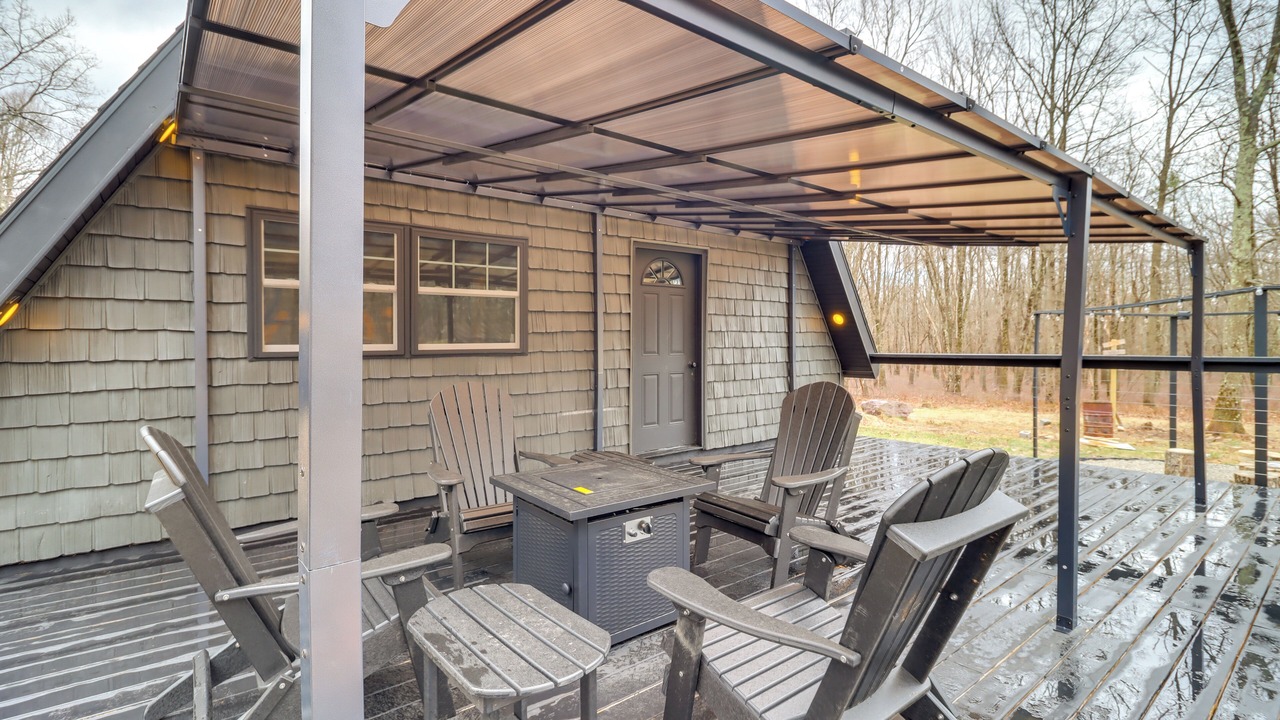 Photo of Patio Balcony in Mount Pocahontas
