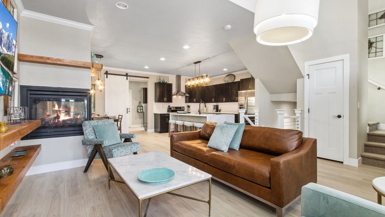 Photo of Livingroom in Old Town North