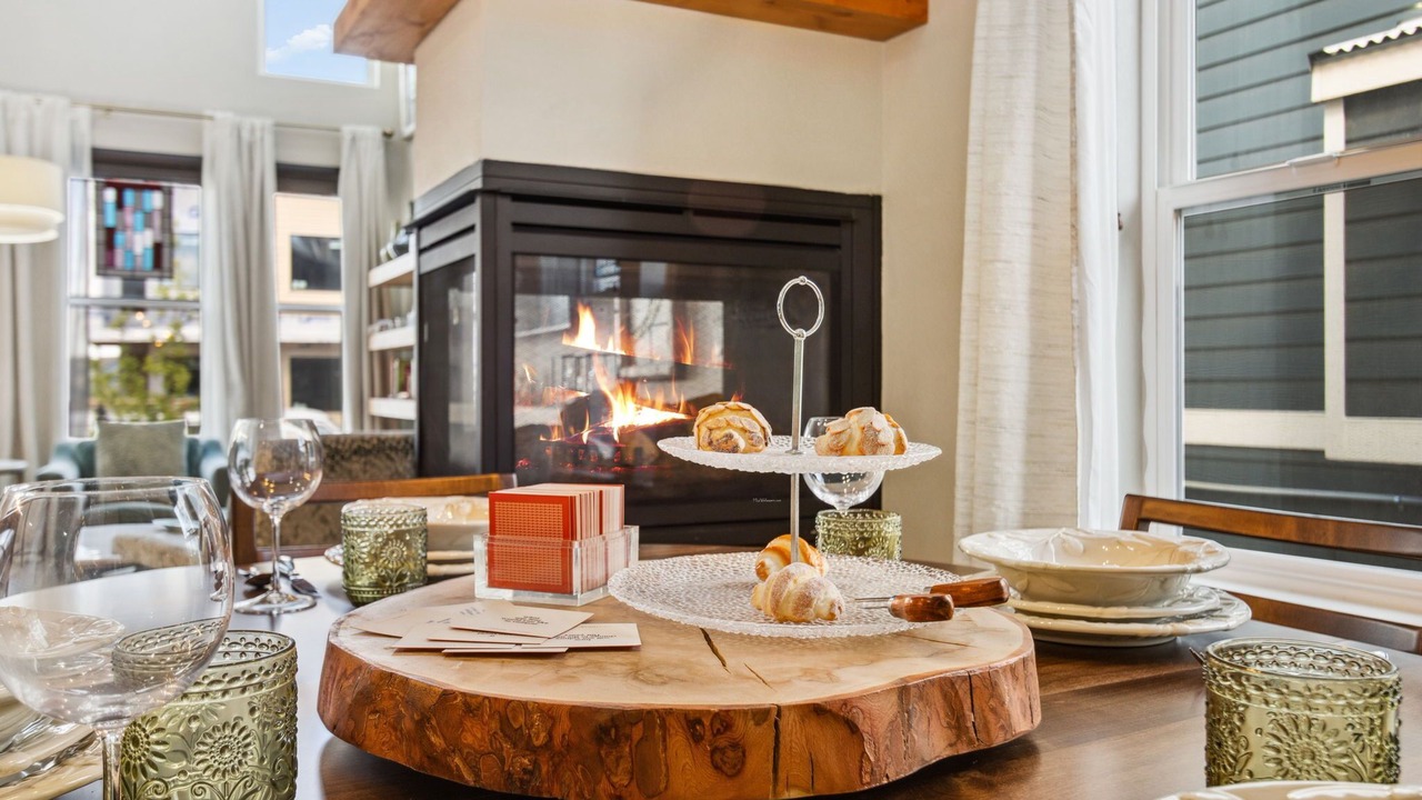 Photo of Livingroom in Old Town North