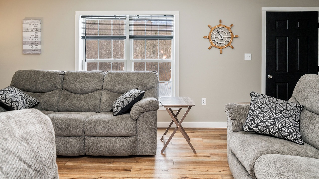 Photo of Livingroom in Beaver Dams