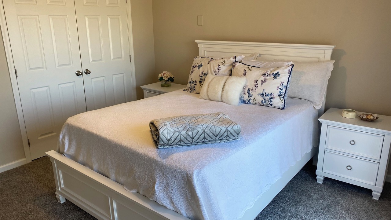 Photo of Bedroom in Huddleston