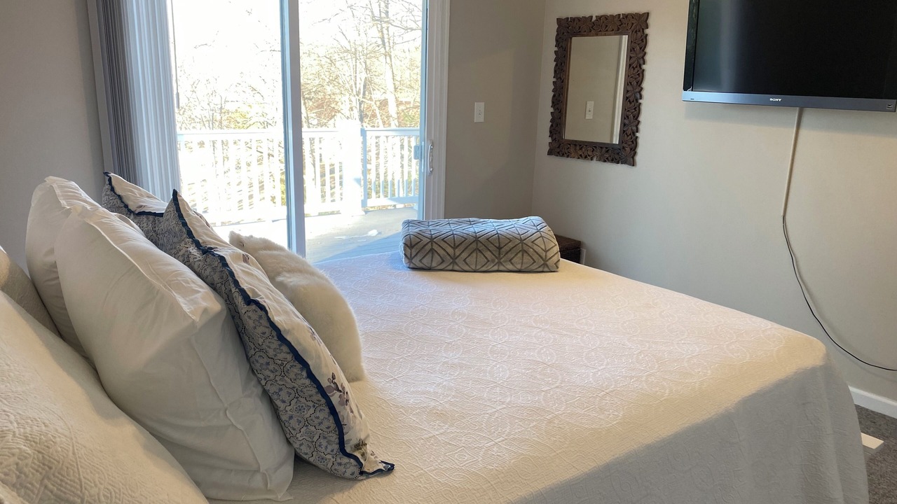 Photo of Bedroom in Huddleston