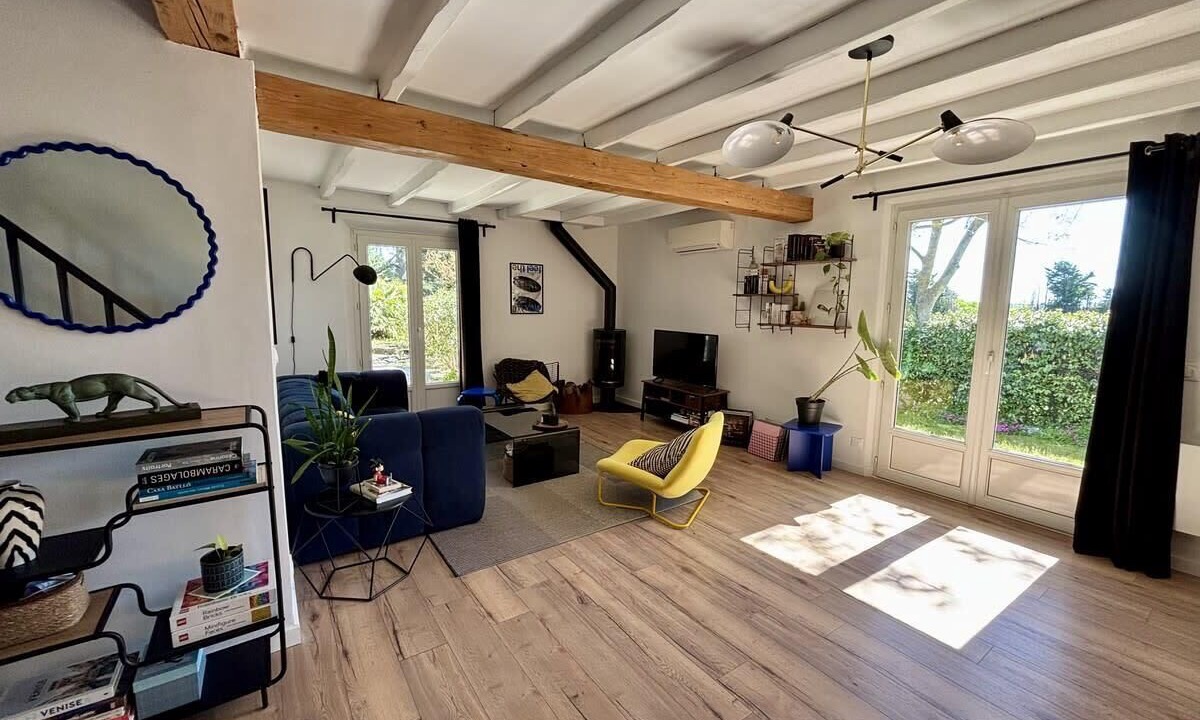 Photo of Livingroom in Lambesc