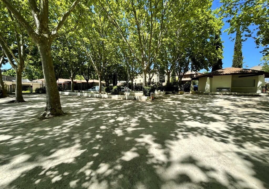 Photo of Outdoor in Lambesc