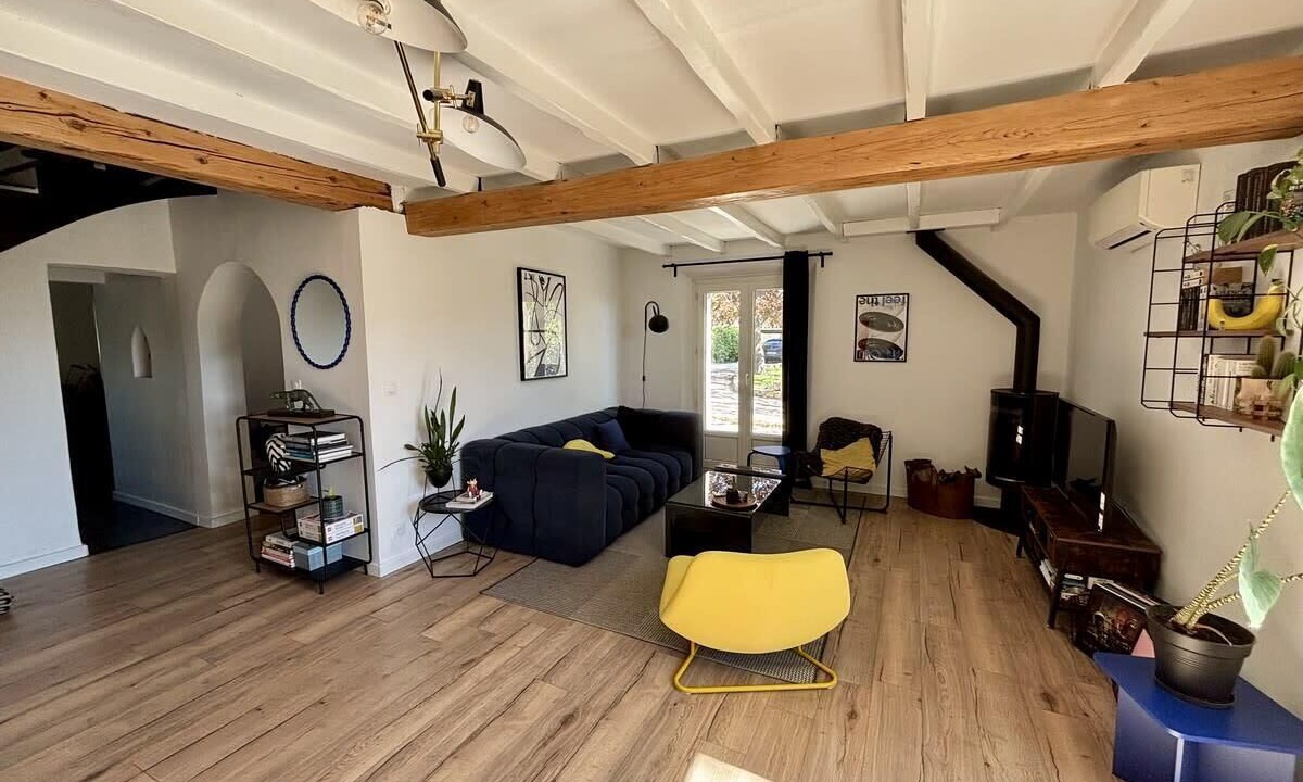 Photo of Livingroom in Lambesc