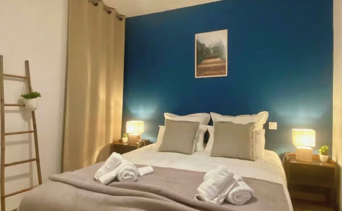 Photo of Bedroom in Montauban