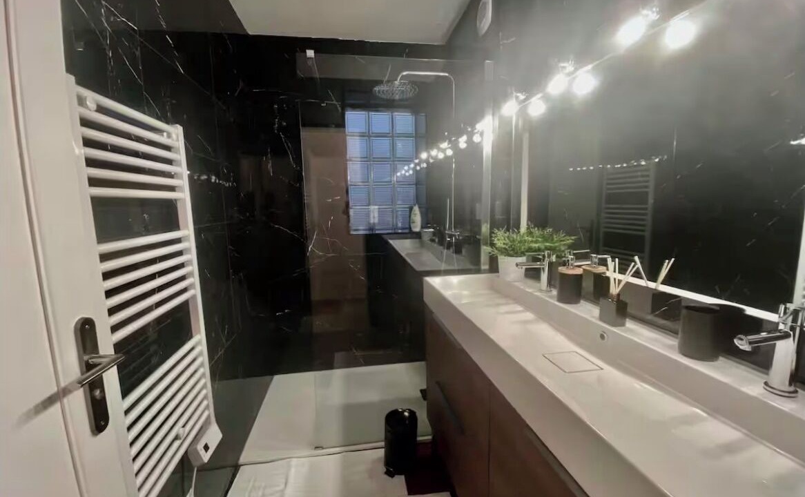 Photo of Bathroom in Montauban