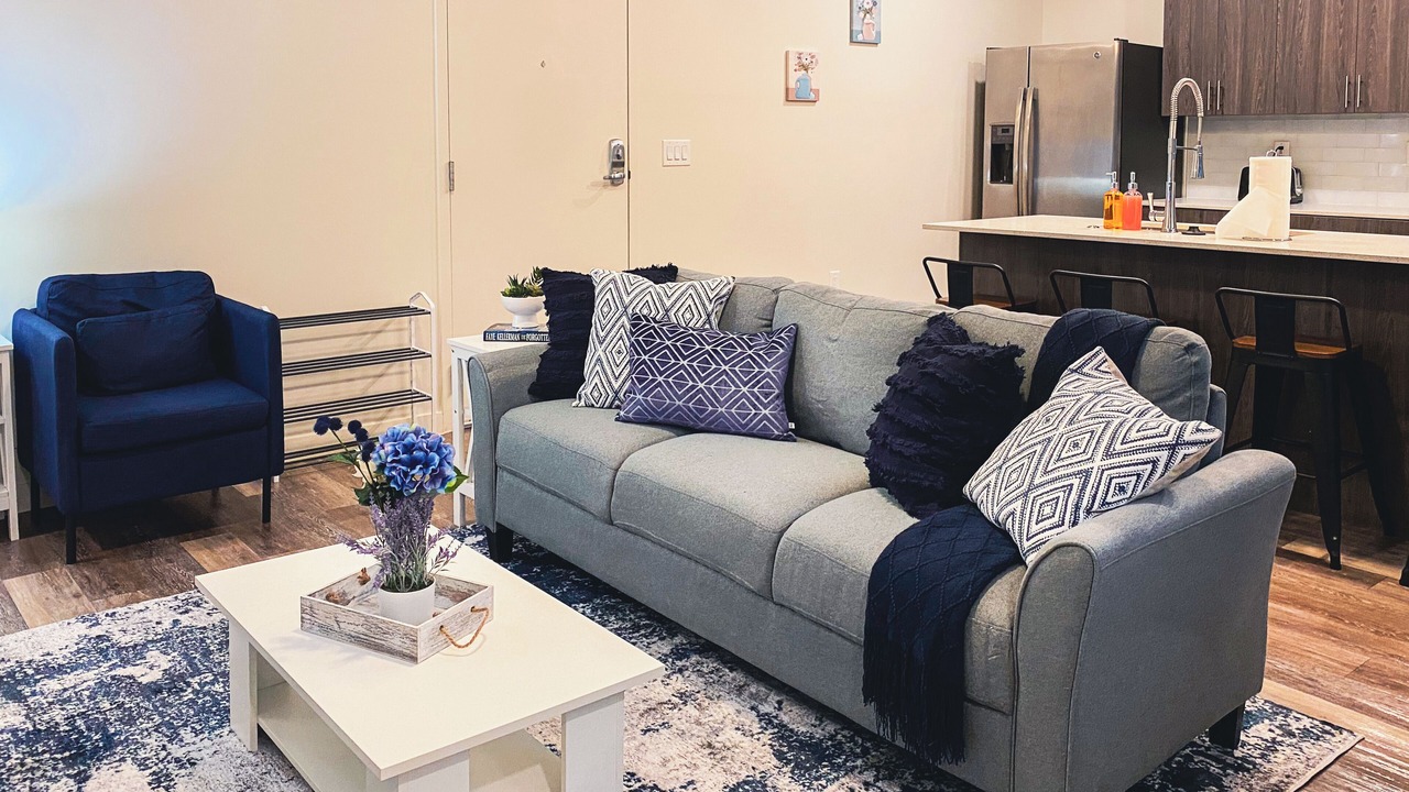 Photo of Livingroom in Downtown Louisville