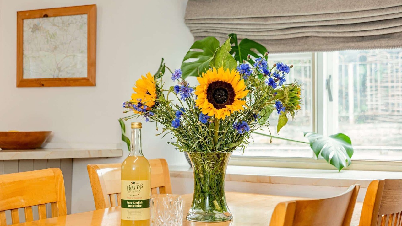 Photo of Others in Kingsdon