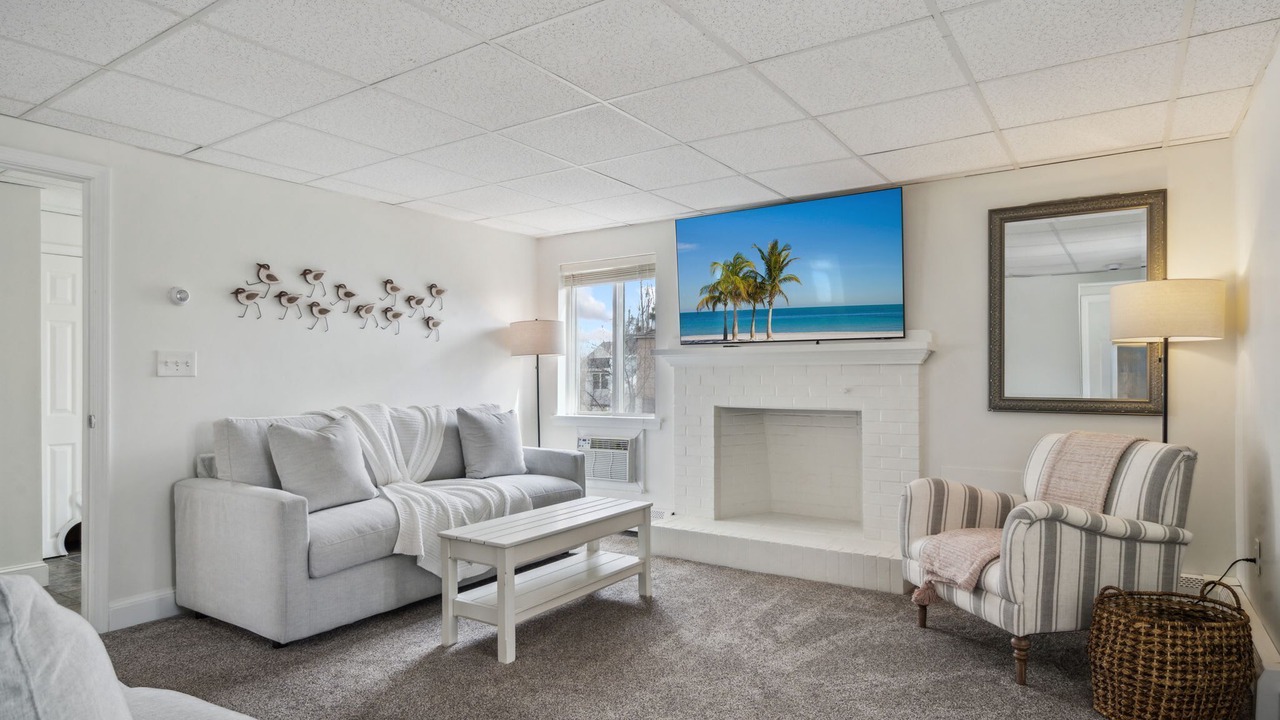 Photo of Livingroom in Newburyport