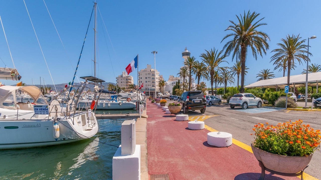 Photo of Others in Empuriabrava