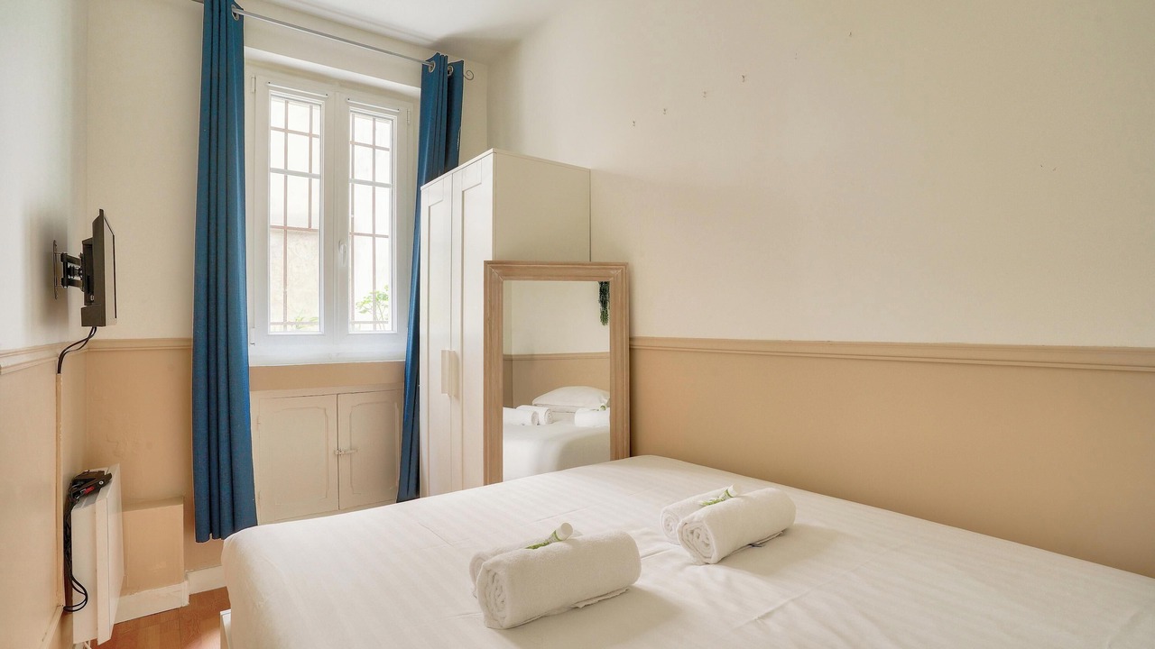 Photo of Bedroom in Bercy