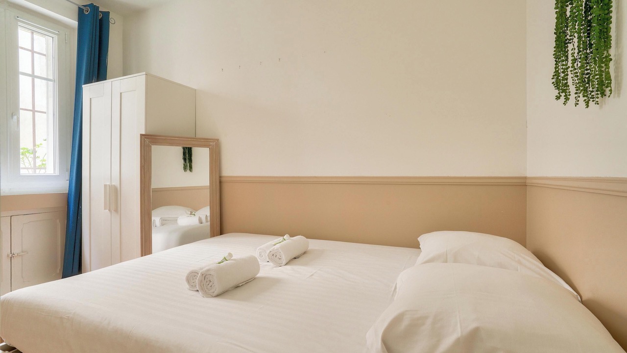 Photo of Bedroom in Bercy