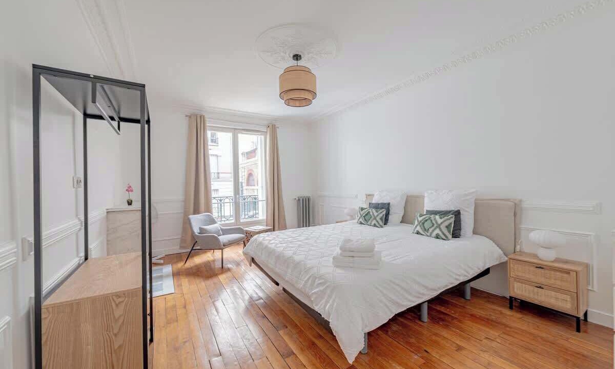 Photo of Bedroom in 16th Arrondissement