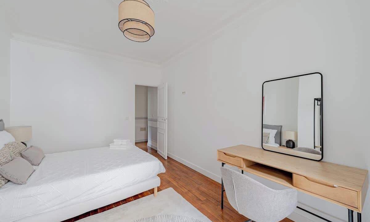 Photo of Bedroom in 16th Arrondissement