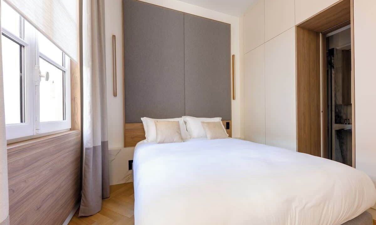 Photo of Bedroom in Les Iles