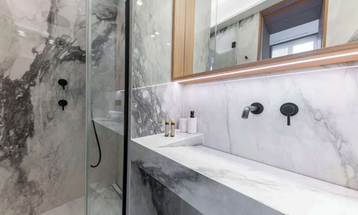 Photo of Bathroom in Les Iles