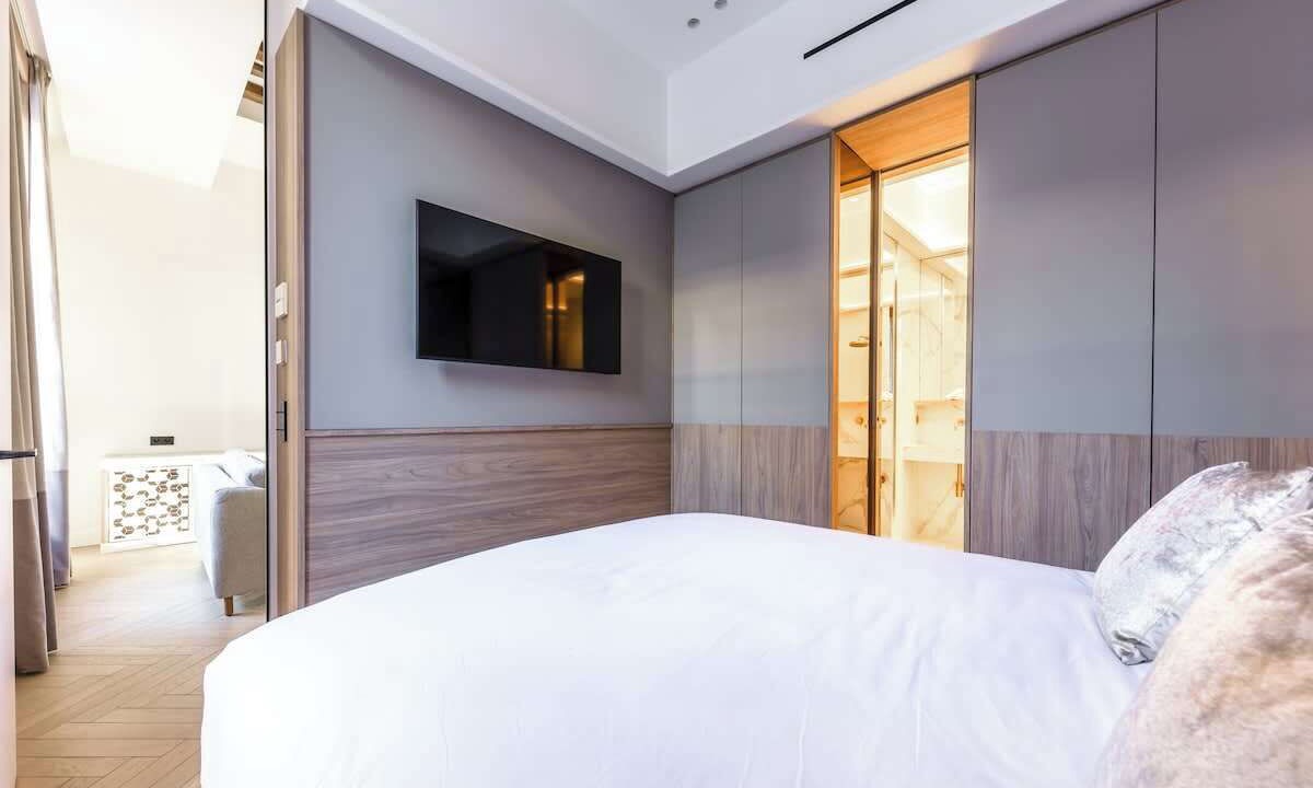 Photo of Bedroom in Les Iles