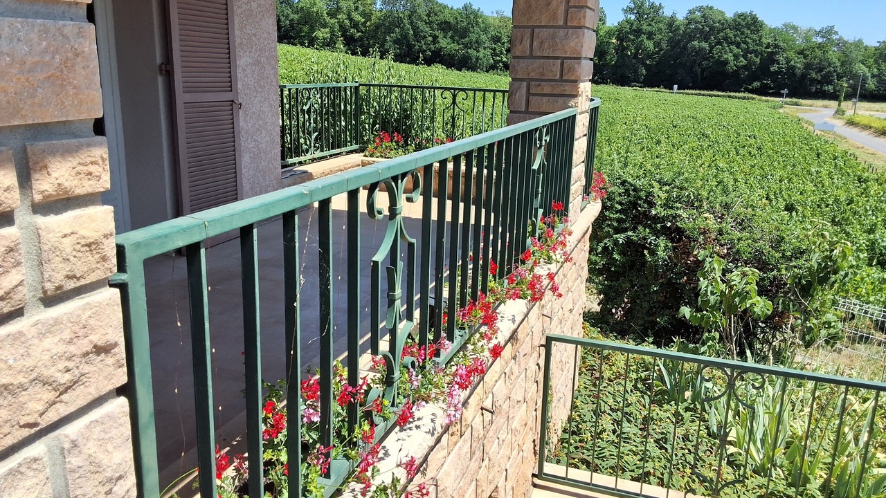 Photo of Outdoor in Cercie