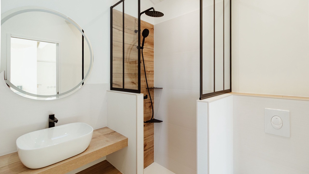 Photo of Bathroom in Saint-Denis-d'Oleron