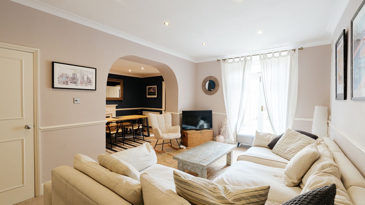 Photo of Livingroom in Clifton