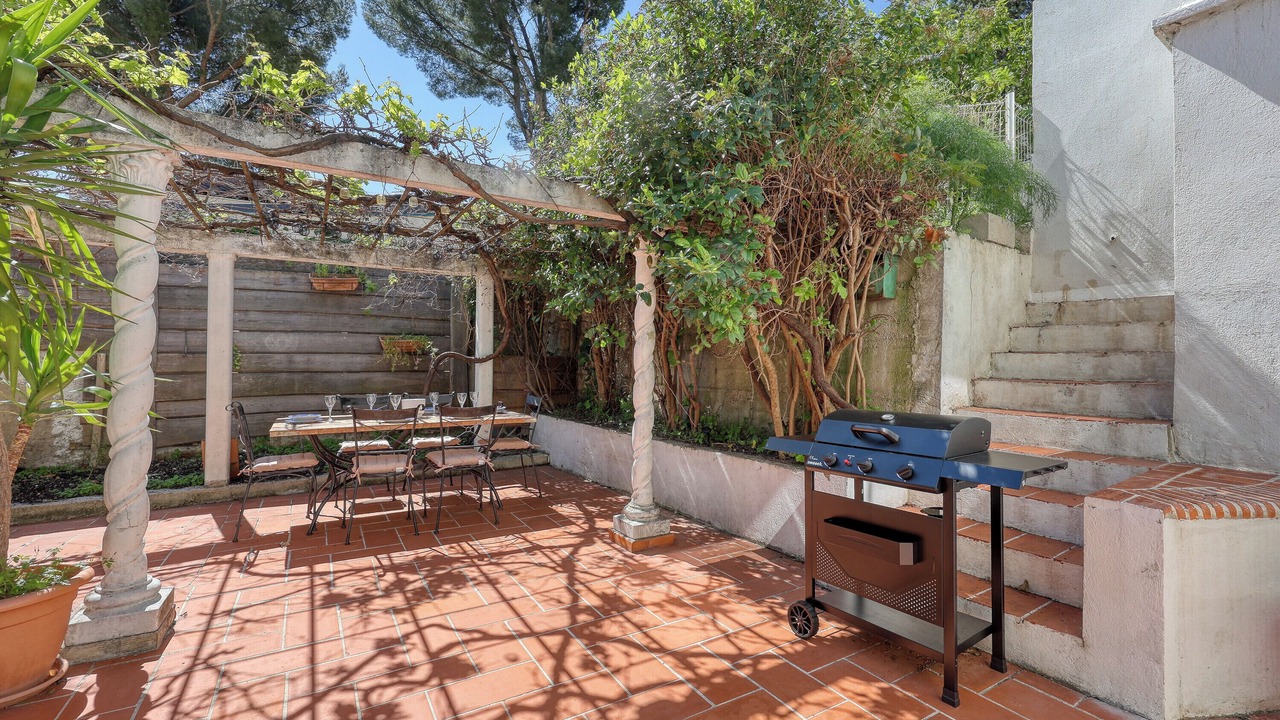 Photo of Outdoor in Toulon