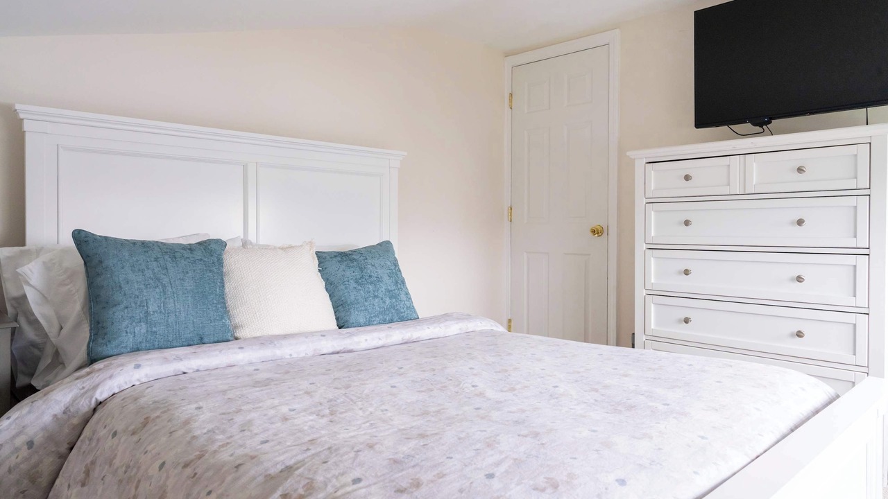 Photo of Bedroom in Easton's Point
