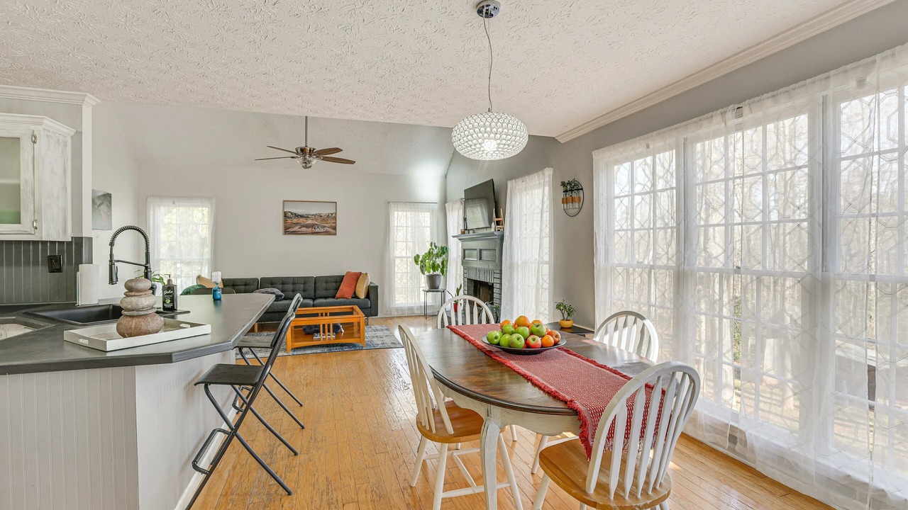 Photo of Others in Dacula