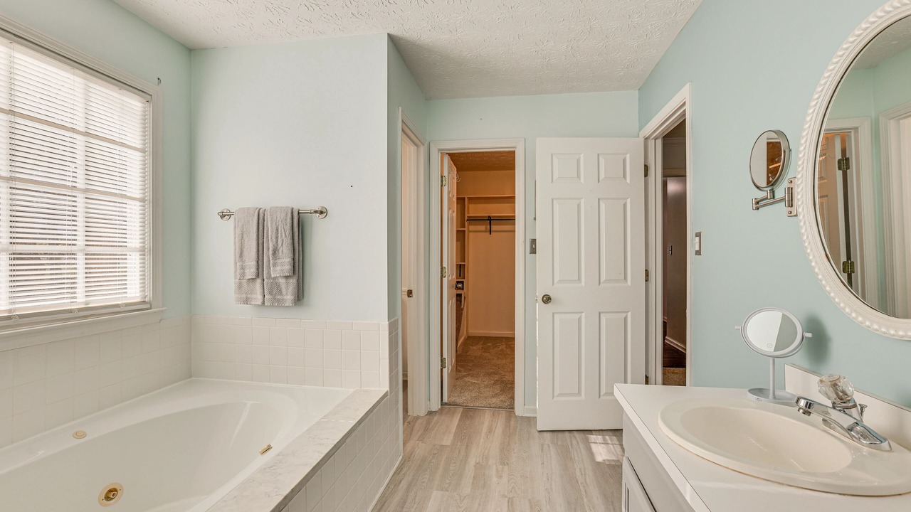 Photo of Bathroom in Dacula