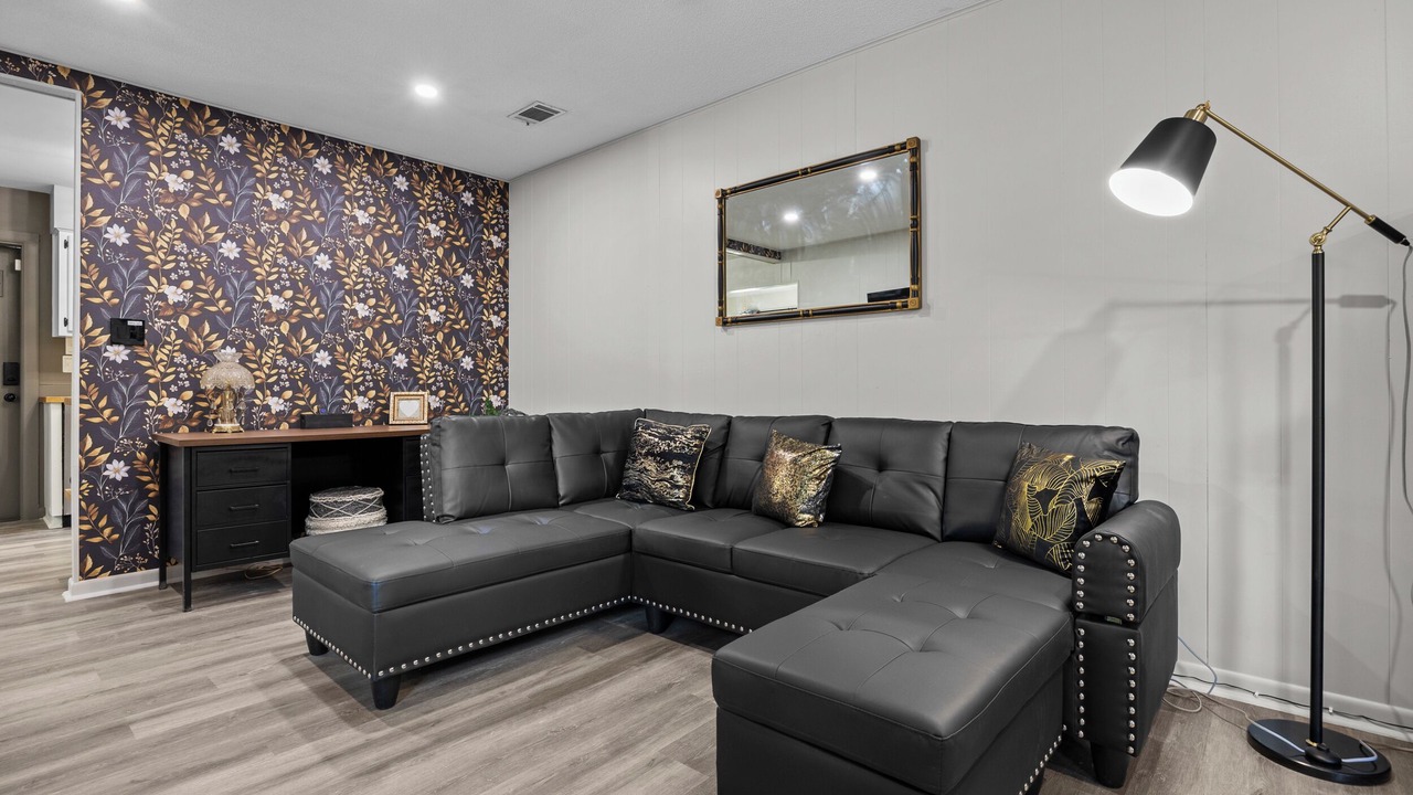 Photo of Livingroom in Gainesville