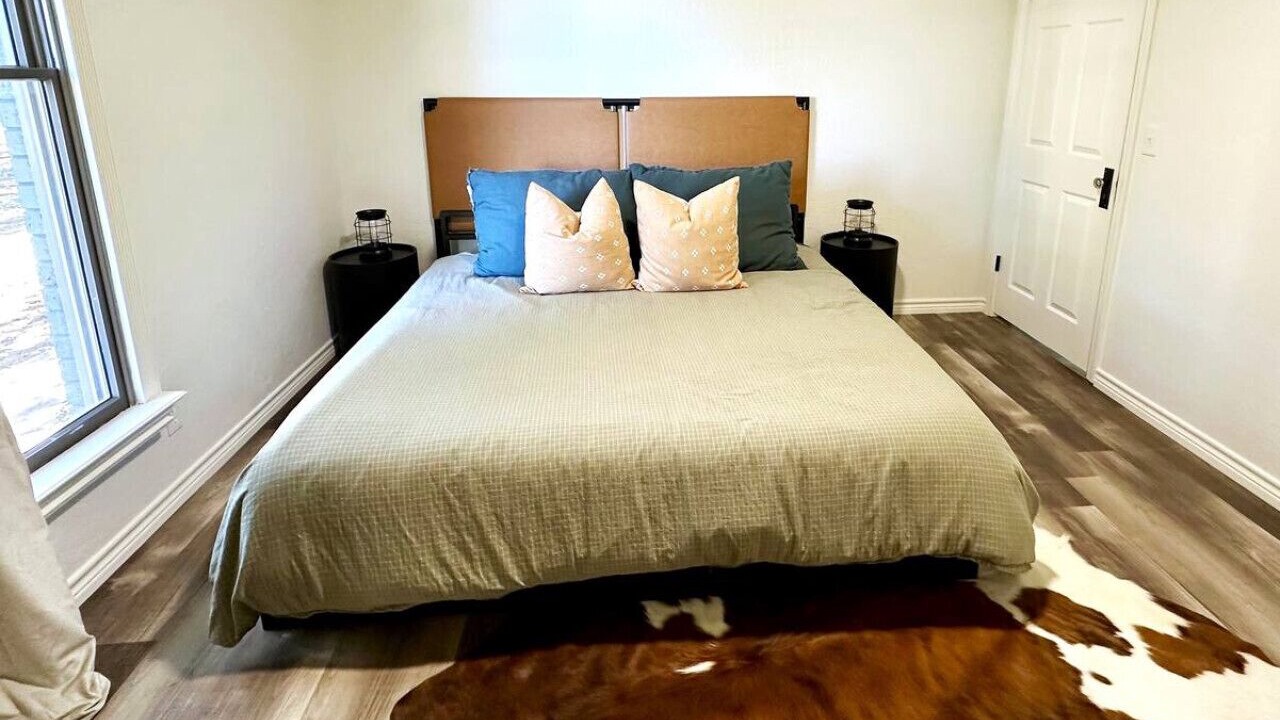 Photo of Bedroom in Duncan