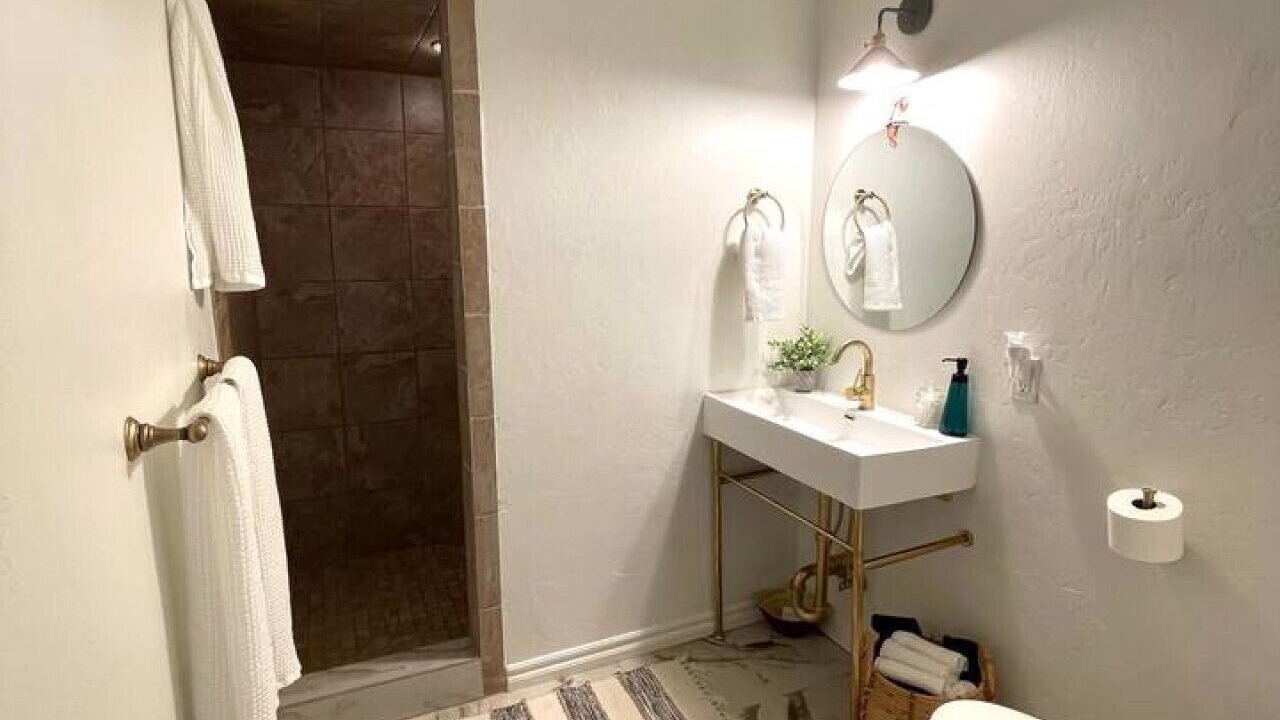 Photo of Bathroom in Duncan