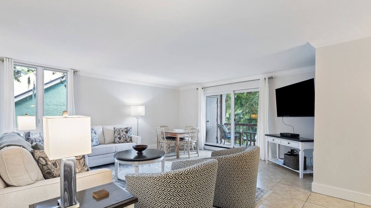 Photo of Livingroom in Harbour Town