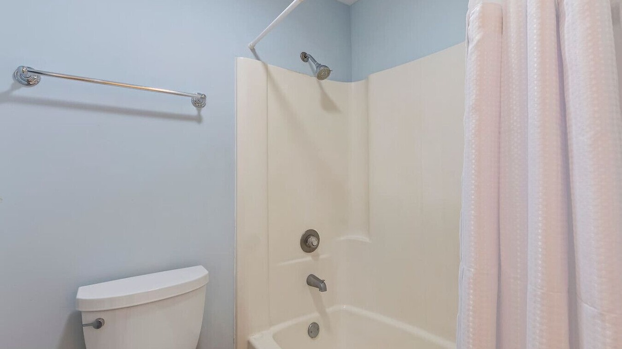 Photo of Bathroom in Harbour Town