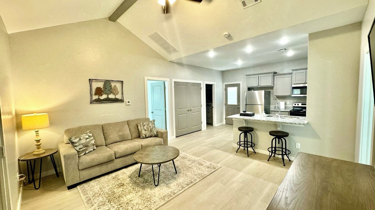 Photo of Livingroom in Lawton
