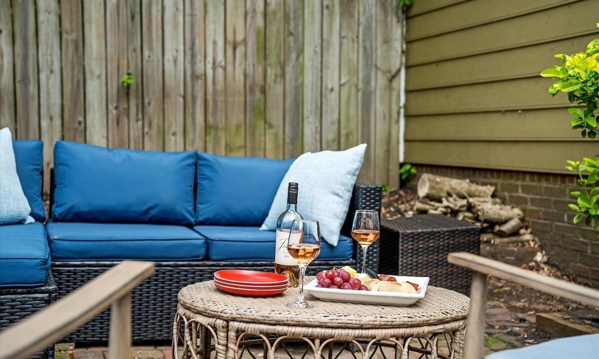 Photo of Patio Balcony in Old Town Alexandria
