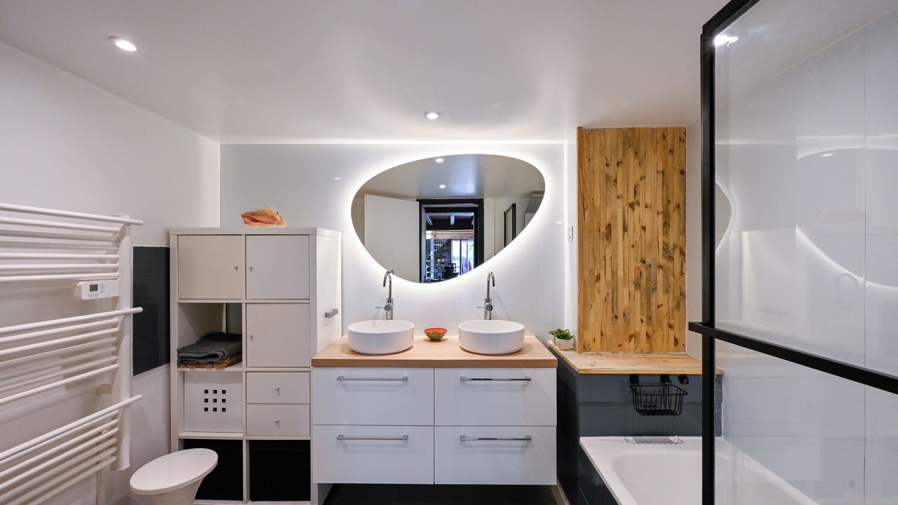 Photo of Bathroom in Le Cormier