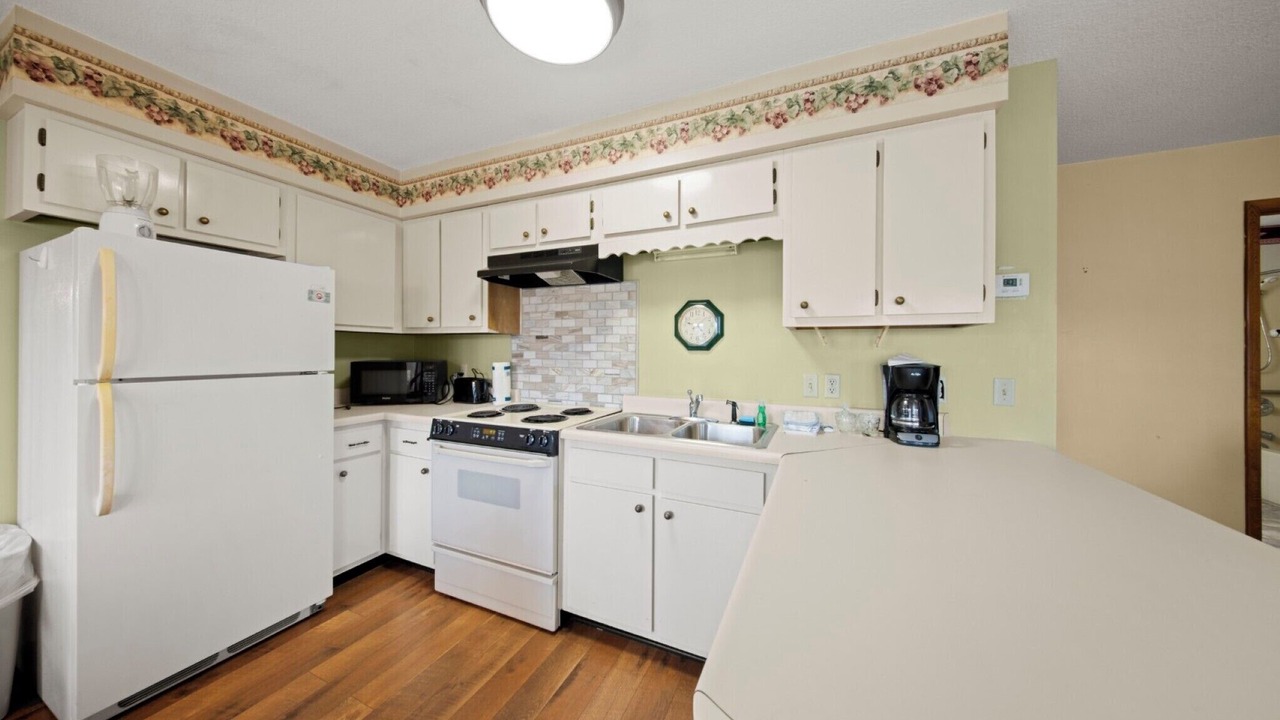 Photo of Kitchen in Lake Tansi