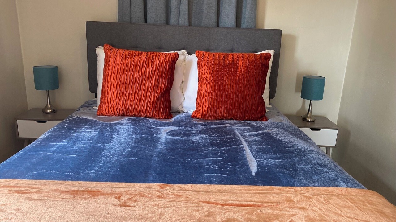 Photo of Bedroom in Raynolds Addition
