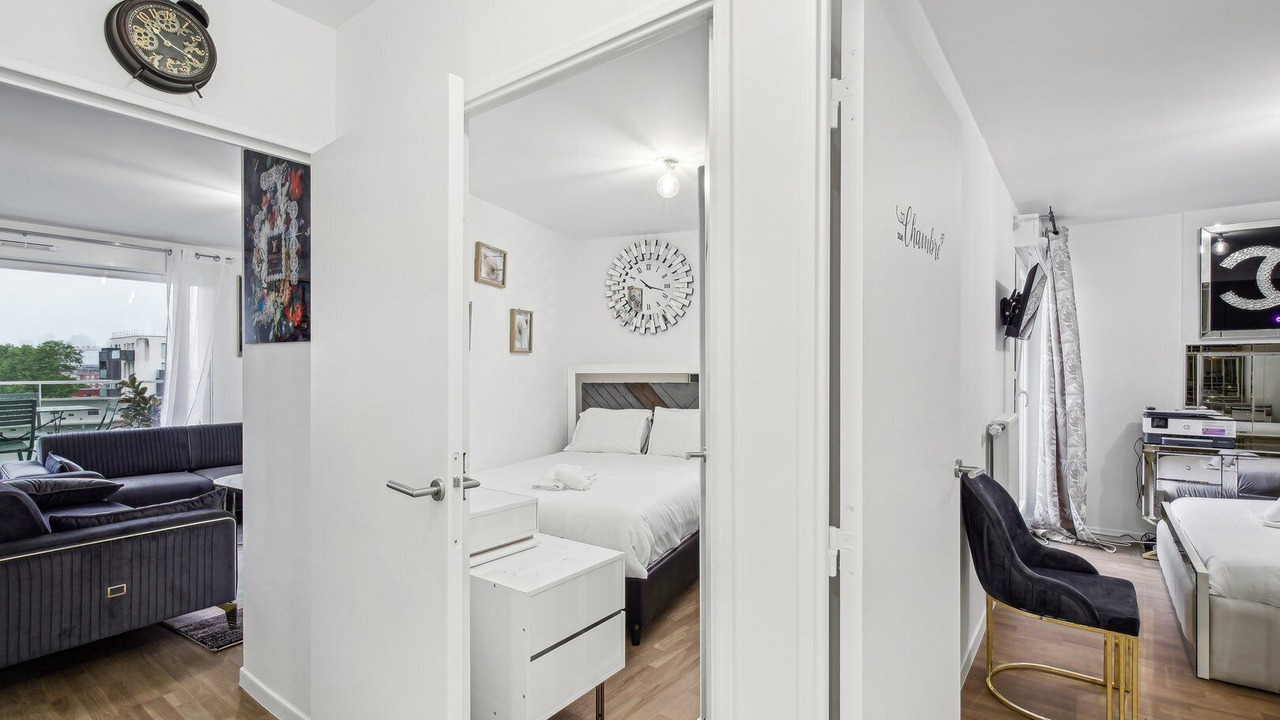 Photo of Bedroom in Bezons