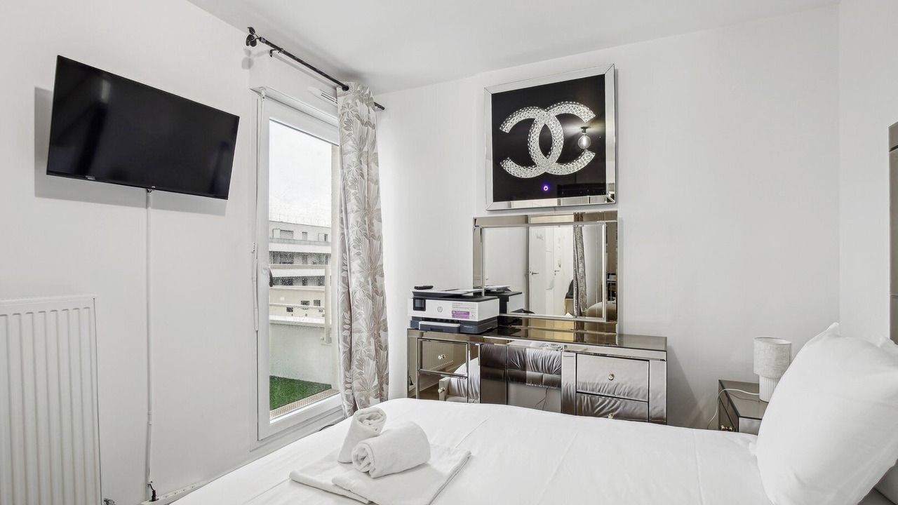Photo of Bedroom in Bezons