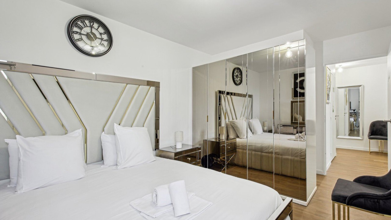 Photo of Bedroom in Bezons