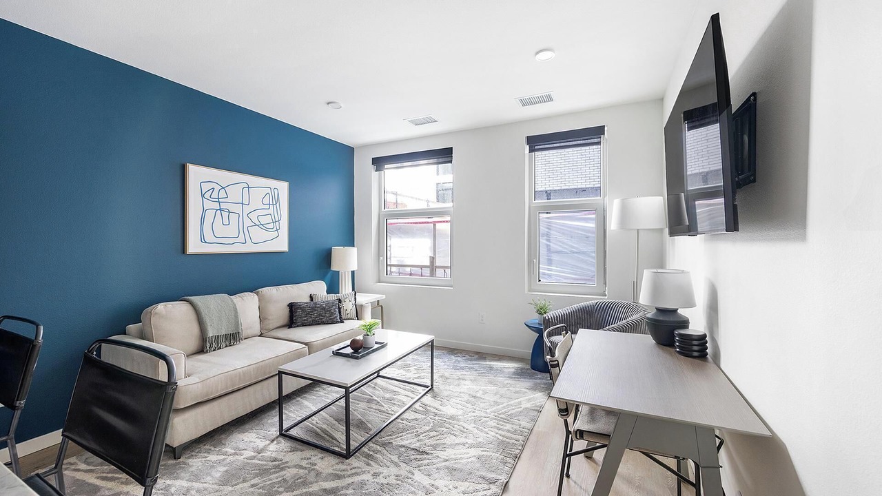 Photo of Livingroom in Civic Center