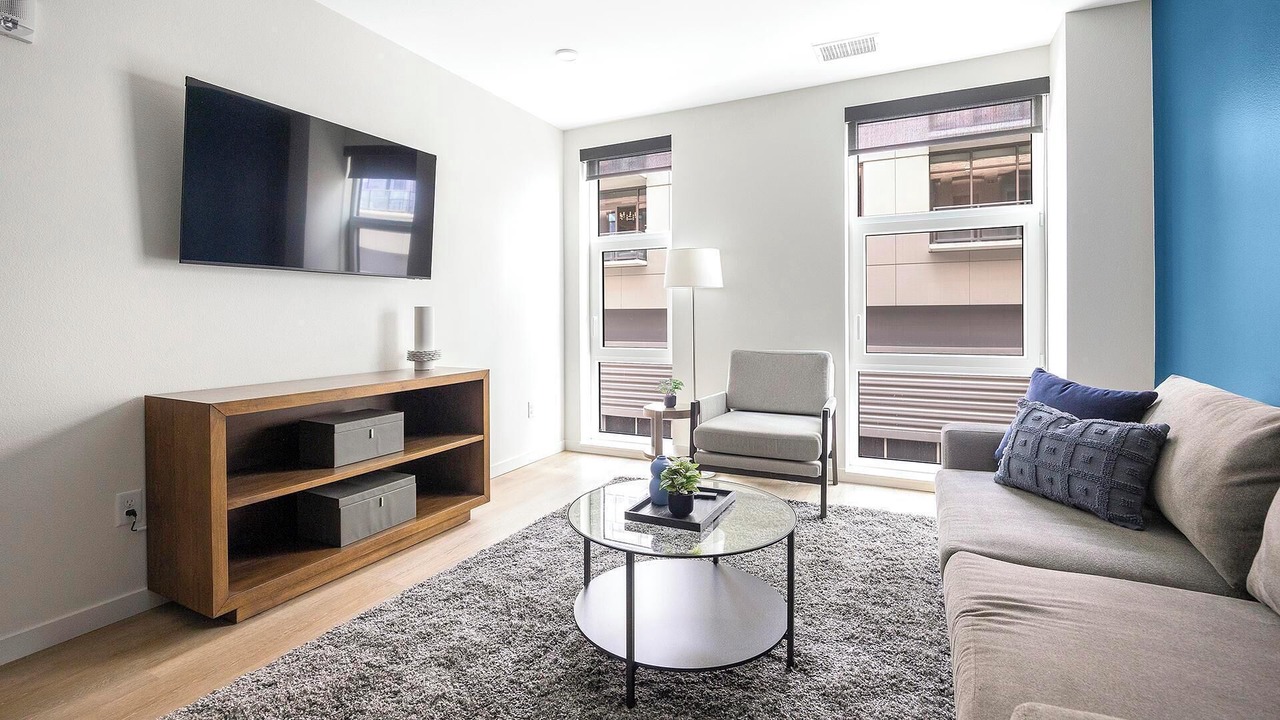 Photo of Livingroom in Civic Center