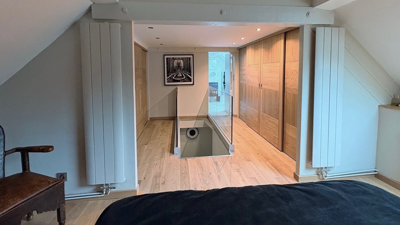Photo of Bedroom in Louveciennes