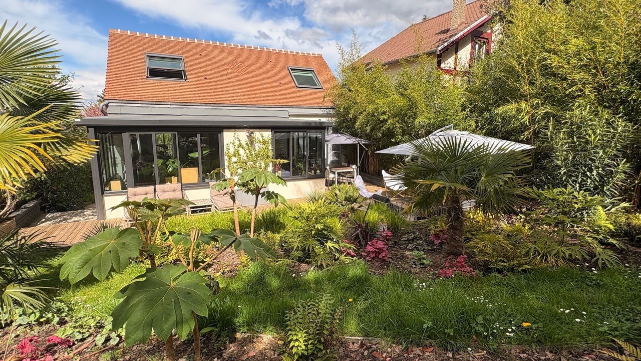 Photo of Outdoor in Louveciennes