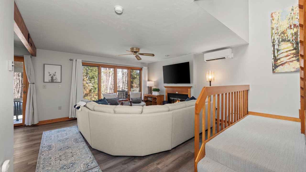 Photo of Livingroom in Gilford