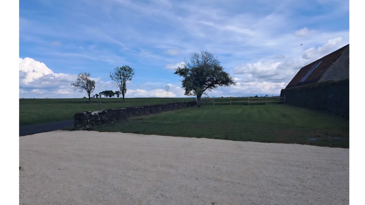 Photo of Outdoor in Pleaux