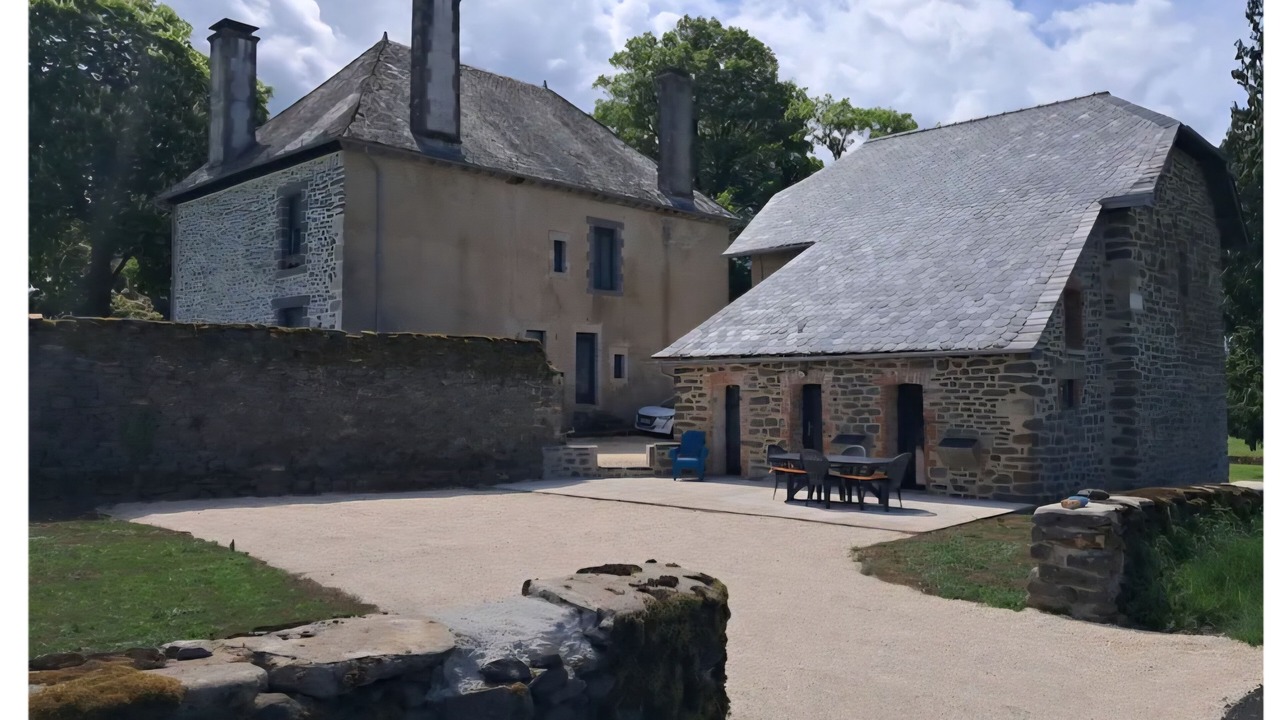 Photo of Outdoor in Pleaux