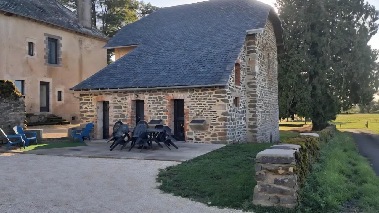 Photo of Outdoor in Pleaux